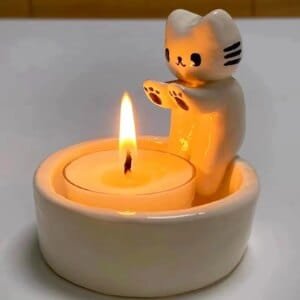 cute kitten candle holder