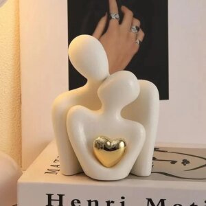 1Pc Romantic Love Embrace Statue Ornament Couple Set Bedroom Interior Decoration Valentine's Day Gift